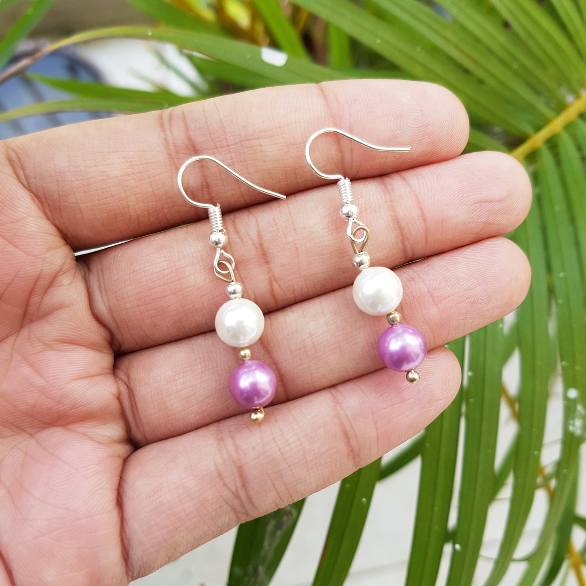 Mauve clearance pearl earrings