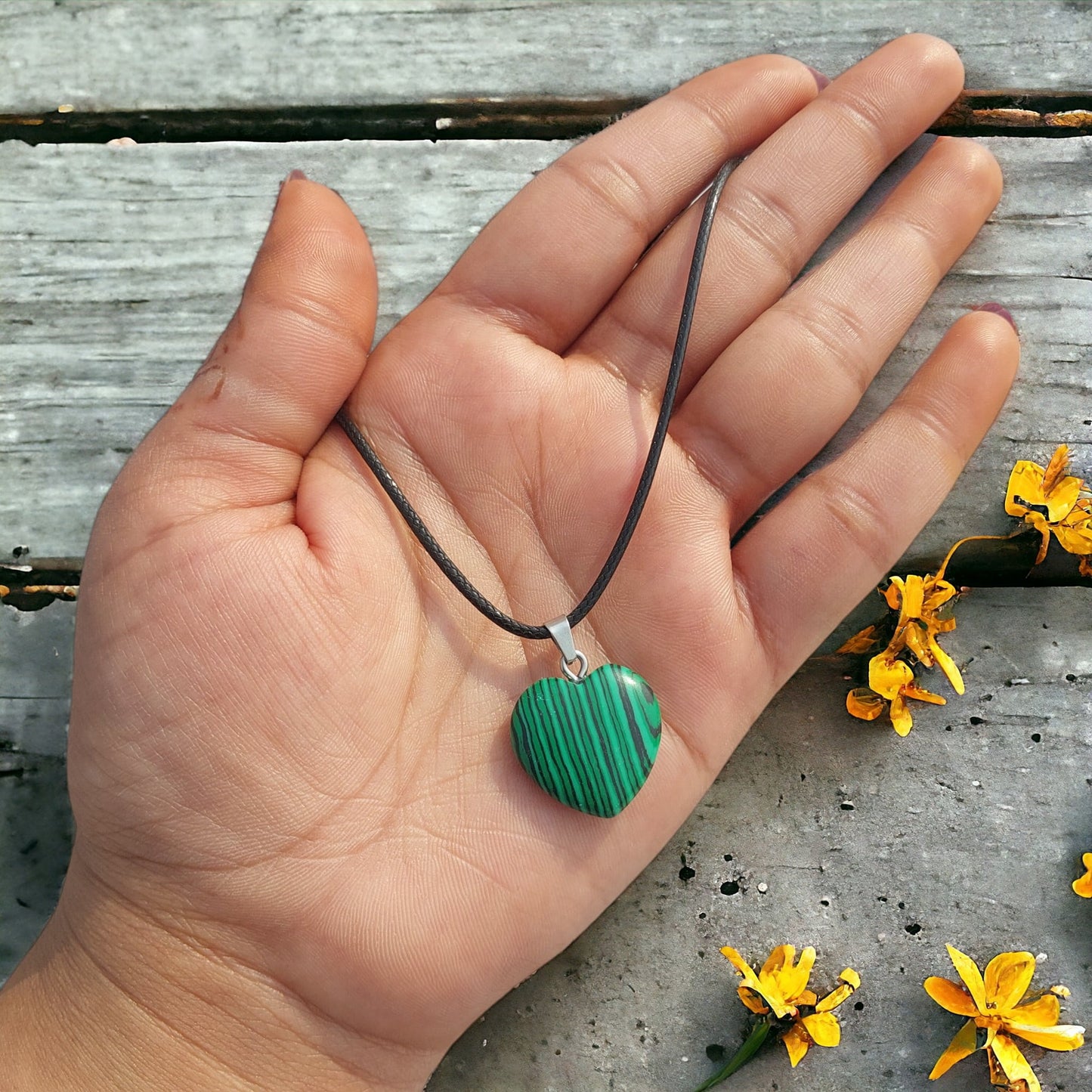 Heart Shape Stone Pendants With 17 Inches Leatherite Adjustable Chain