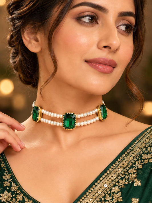 Emerald Empress Triple-Stone Pearl Choker