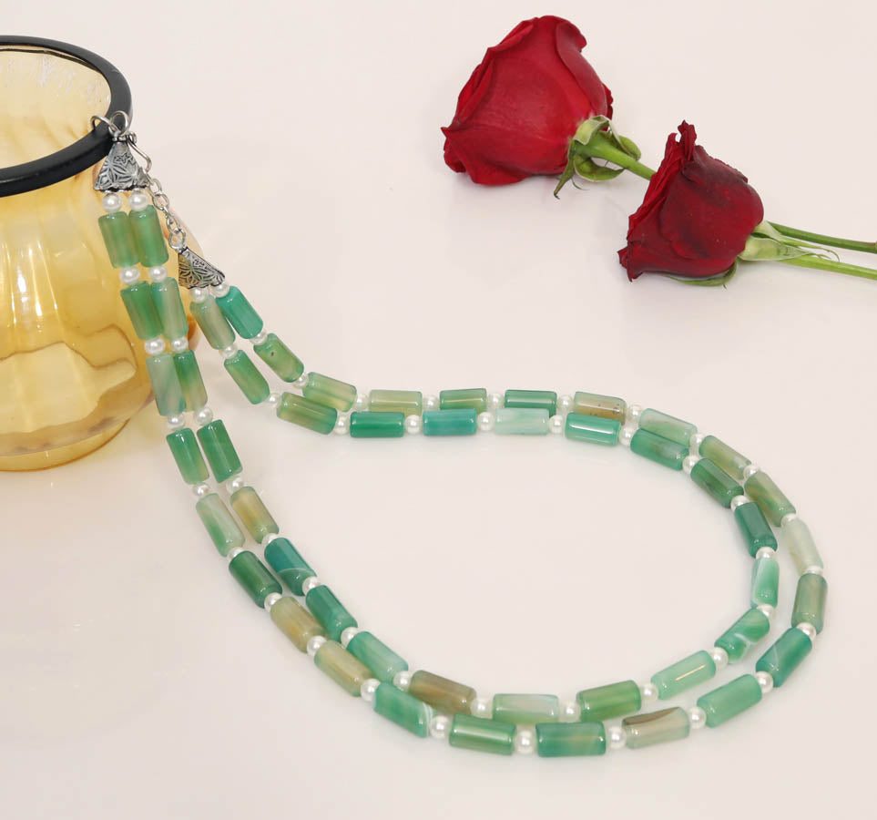 Light Green Onyx With White Pearl Necklace