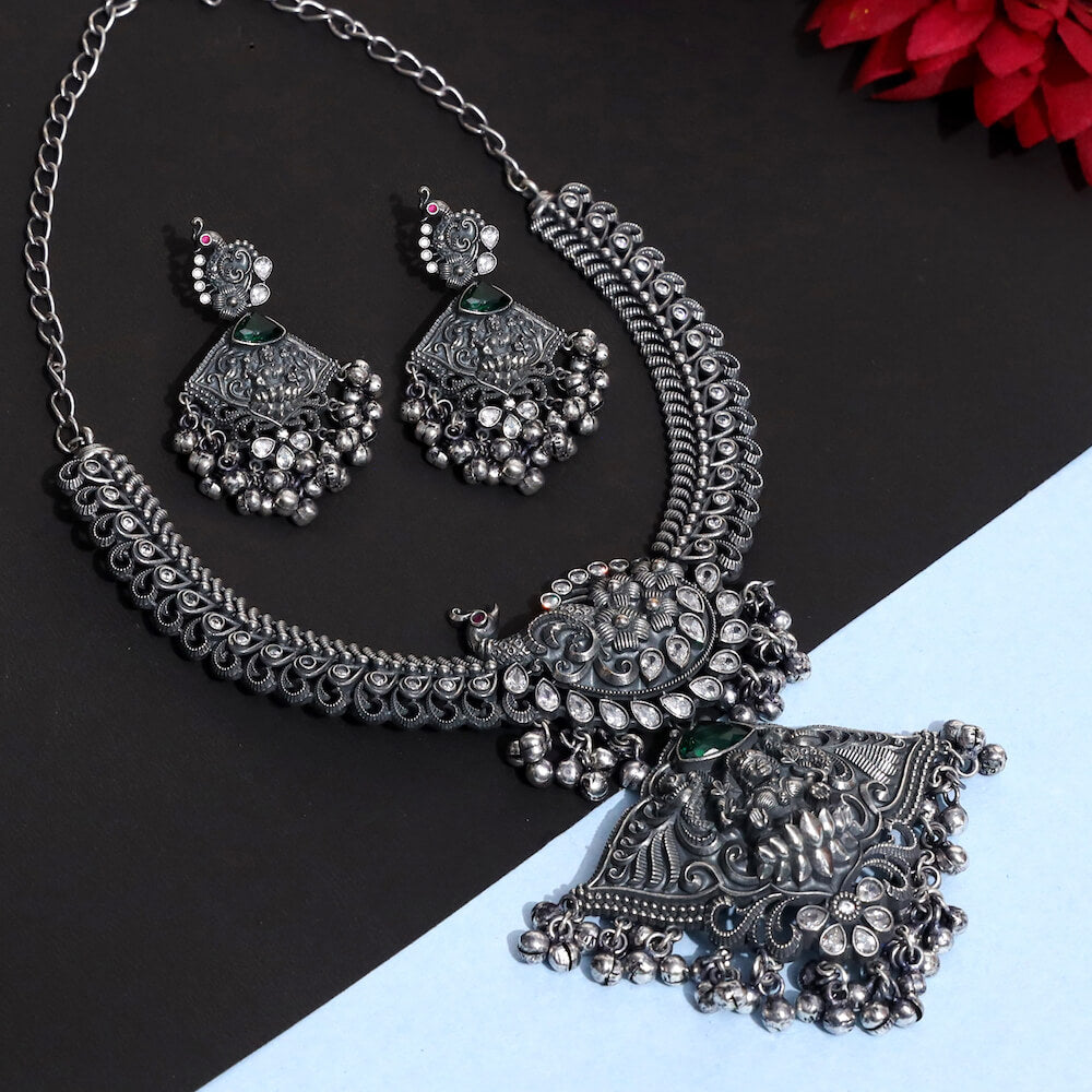 Norah Necklace Set