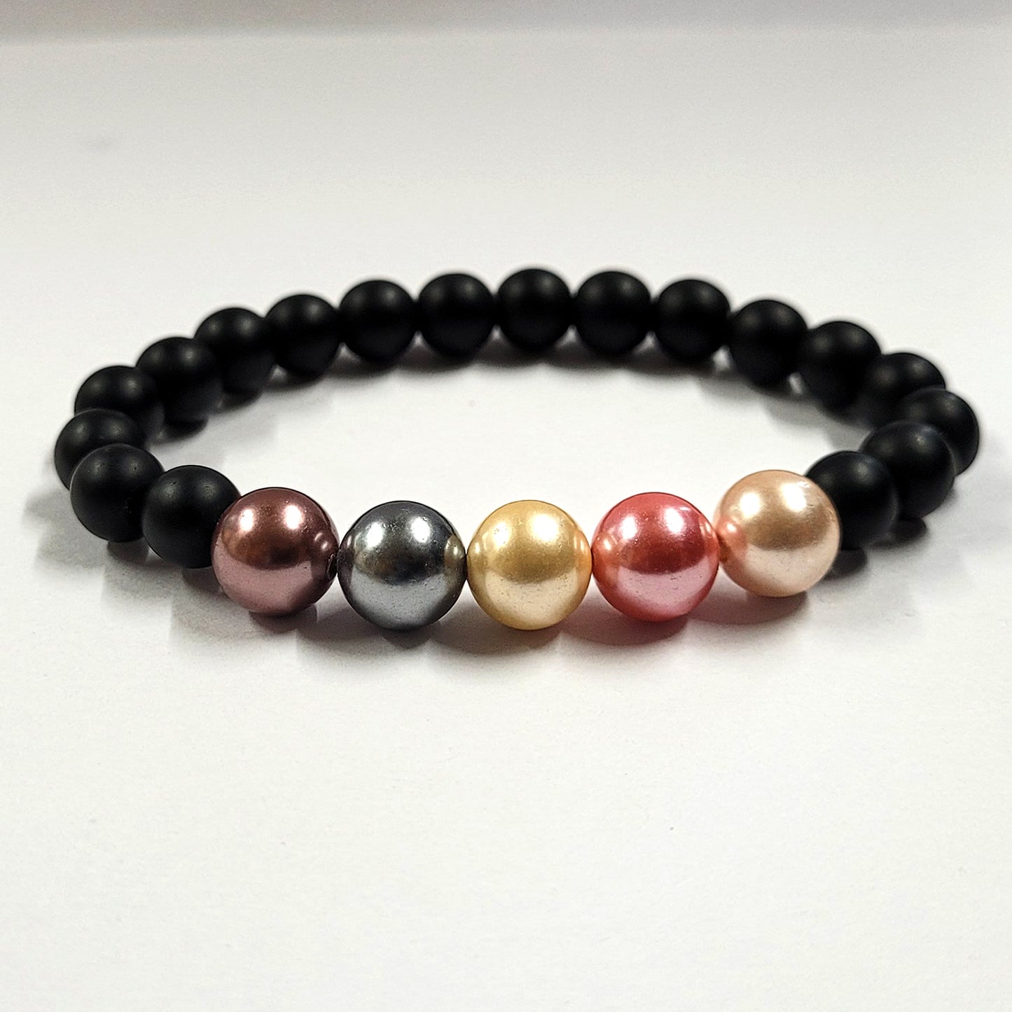 Multicolor Shell Pearls 10mm Bracelet With 8mm Black Beads