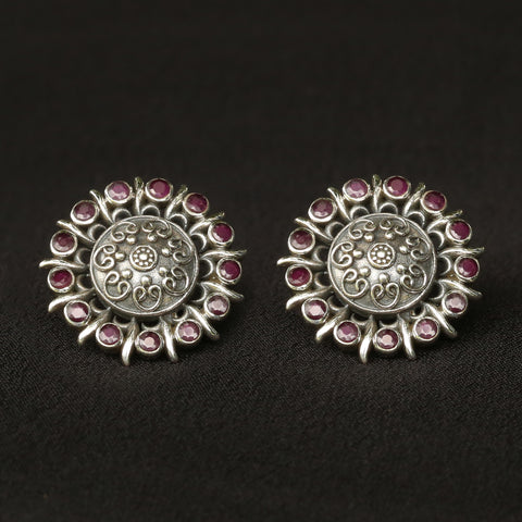 925 Silver Antique Look Ruby Red Stud