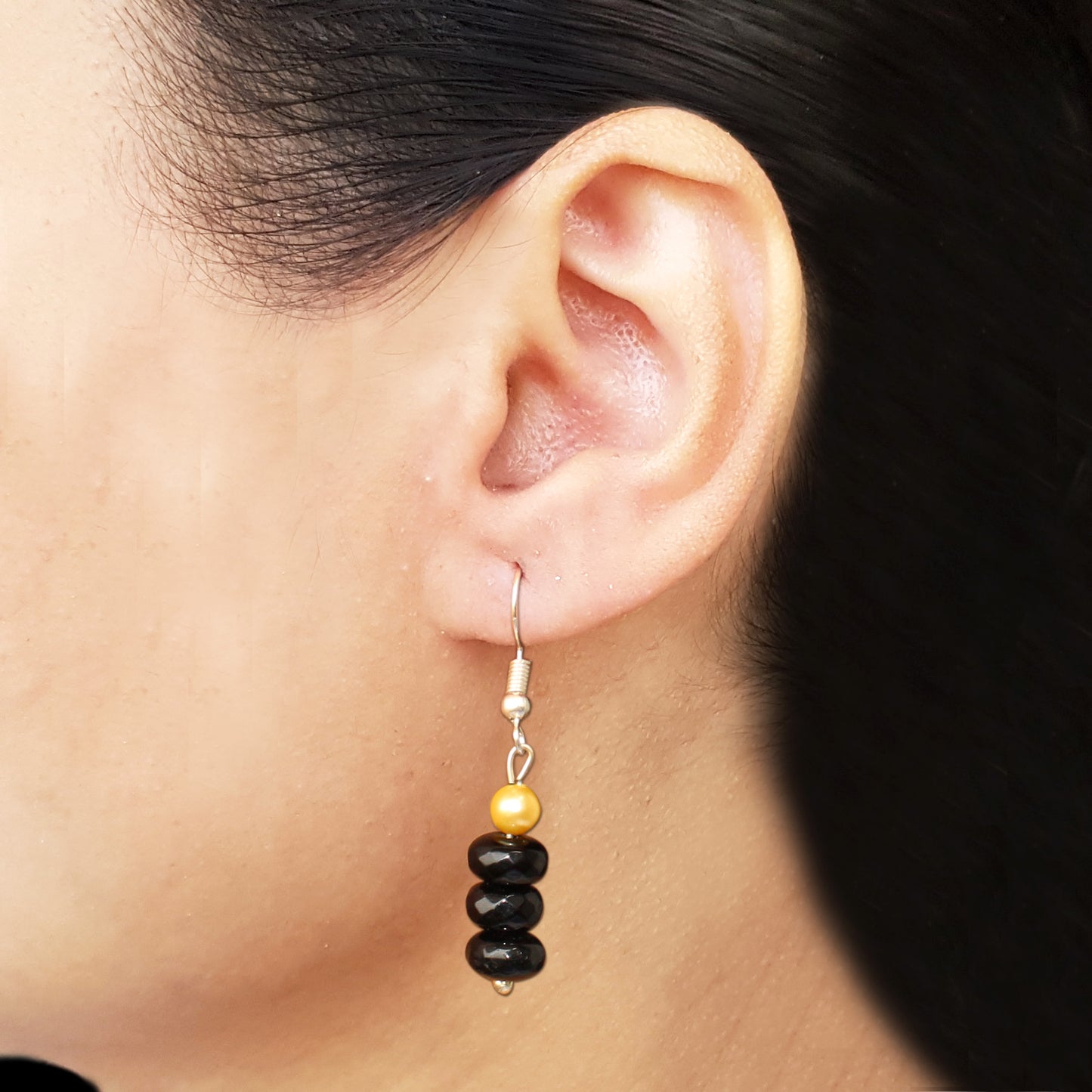 Imeora Black Quartz Earrings With 5mm Shell Beads