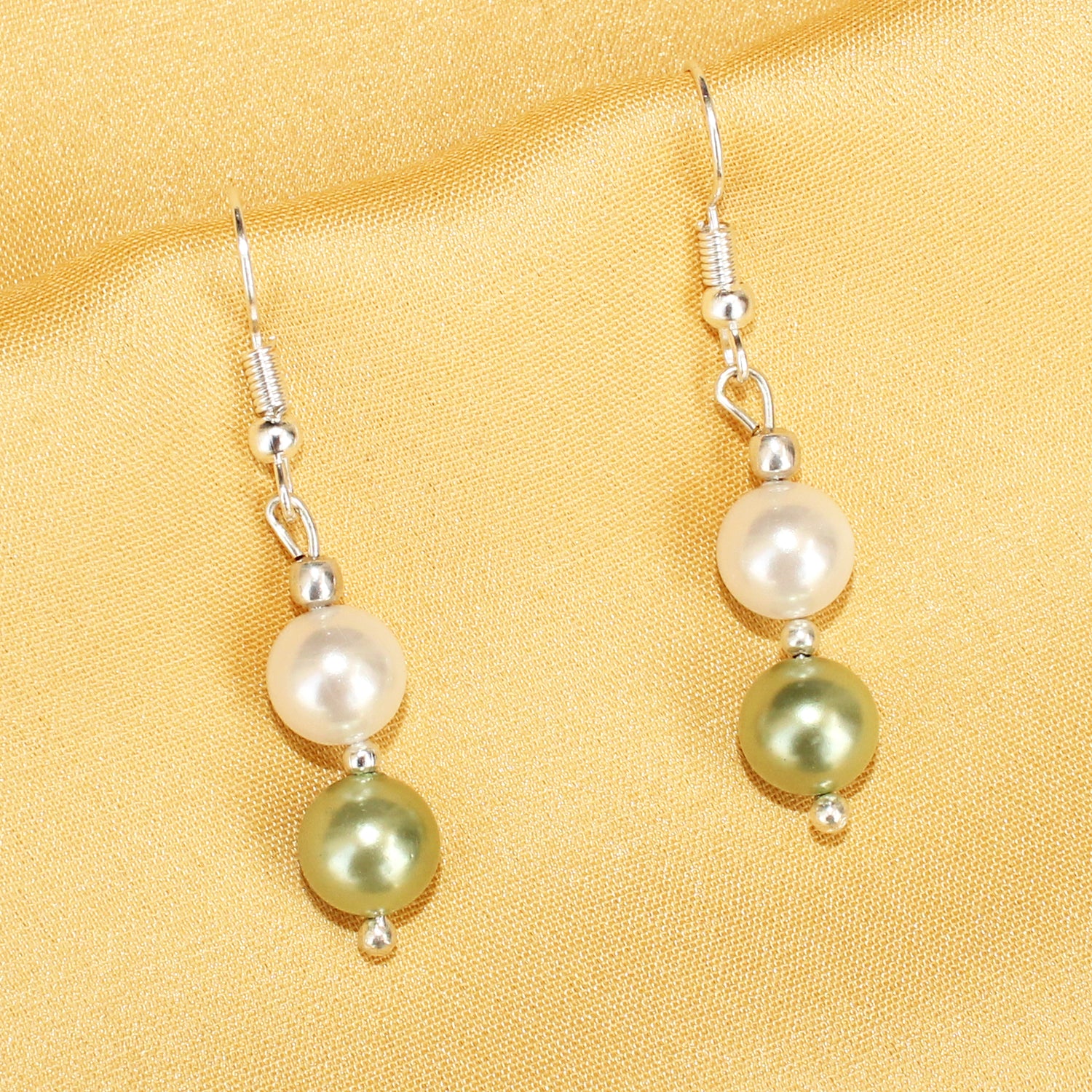 9ct Gold Cultured Freshwater Pearl And Cubic Zirconia Stud Earrings - G1494  | Chapelle Jewellers