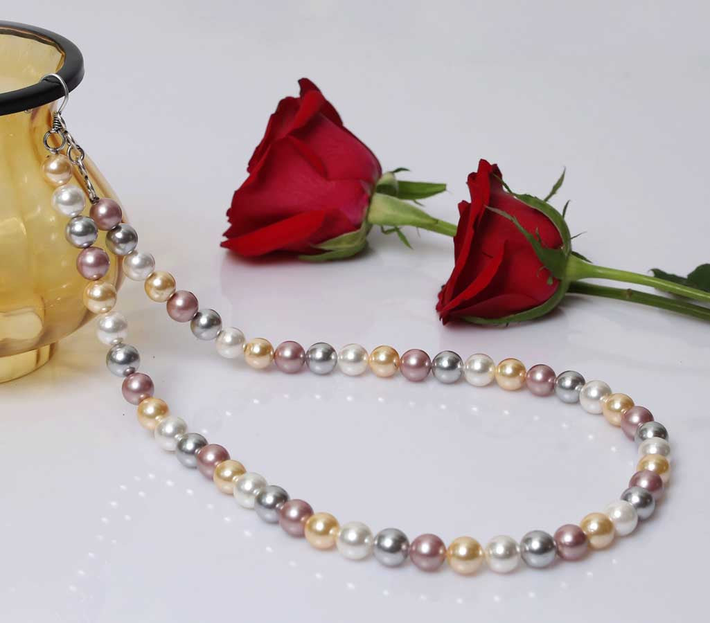 Multicolor Pearl Necklace