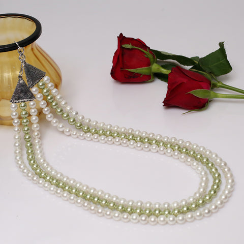 White Green White Pearl Necklace