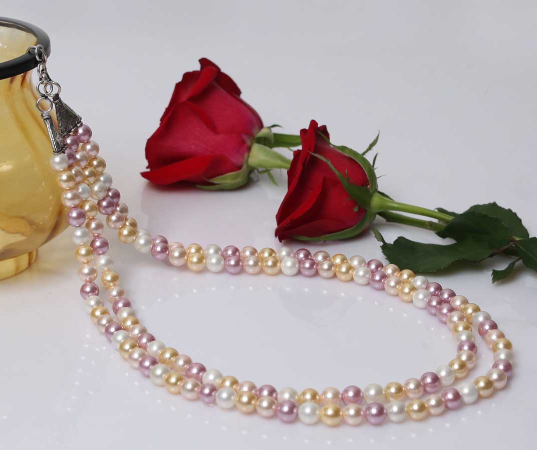 Multicolor Pearl Necklace