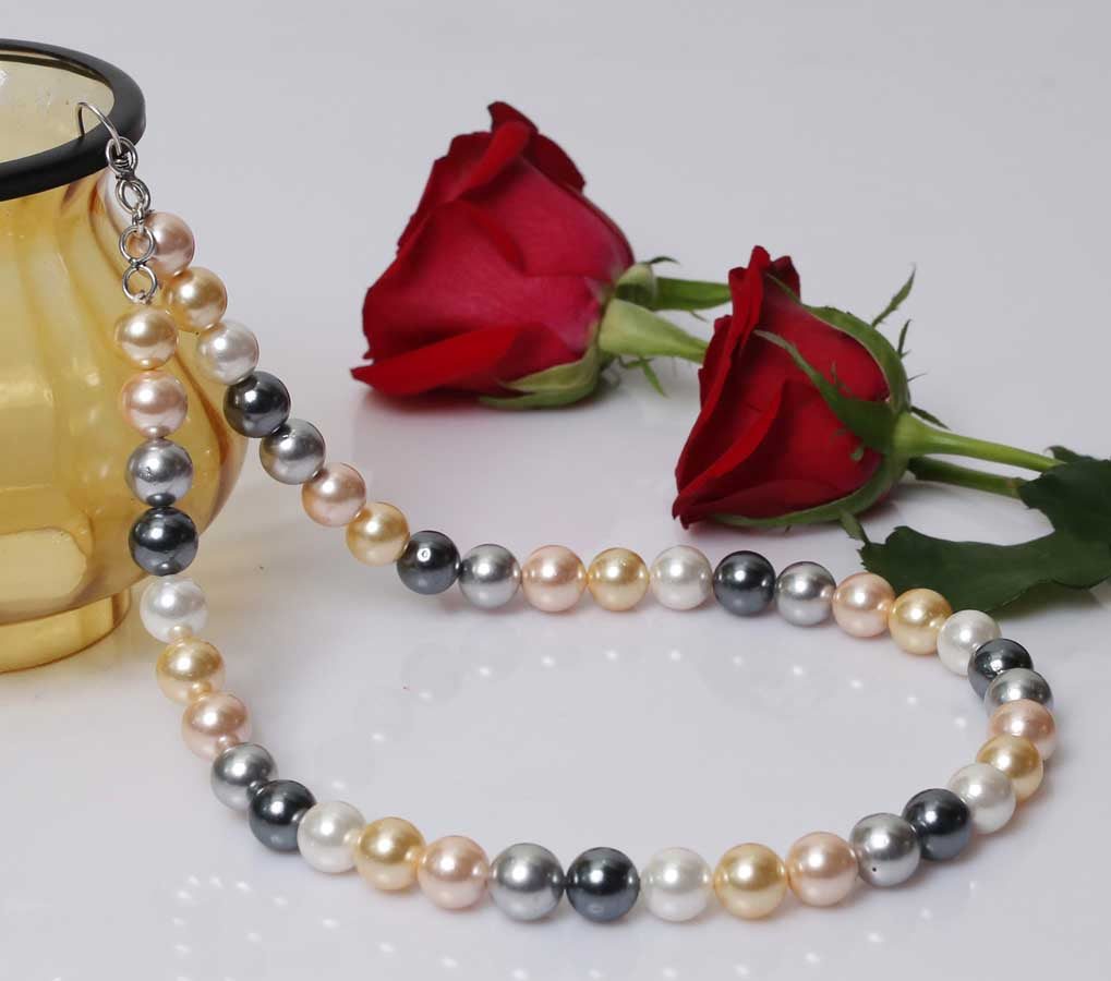 Multicolor Pearl Necklace