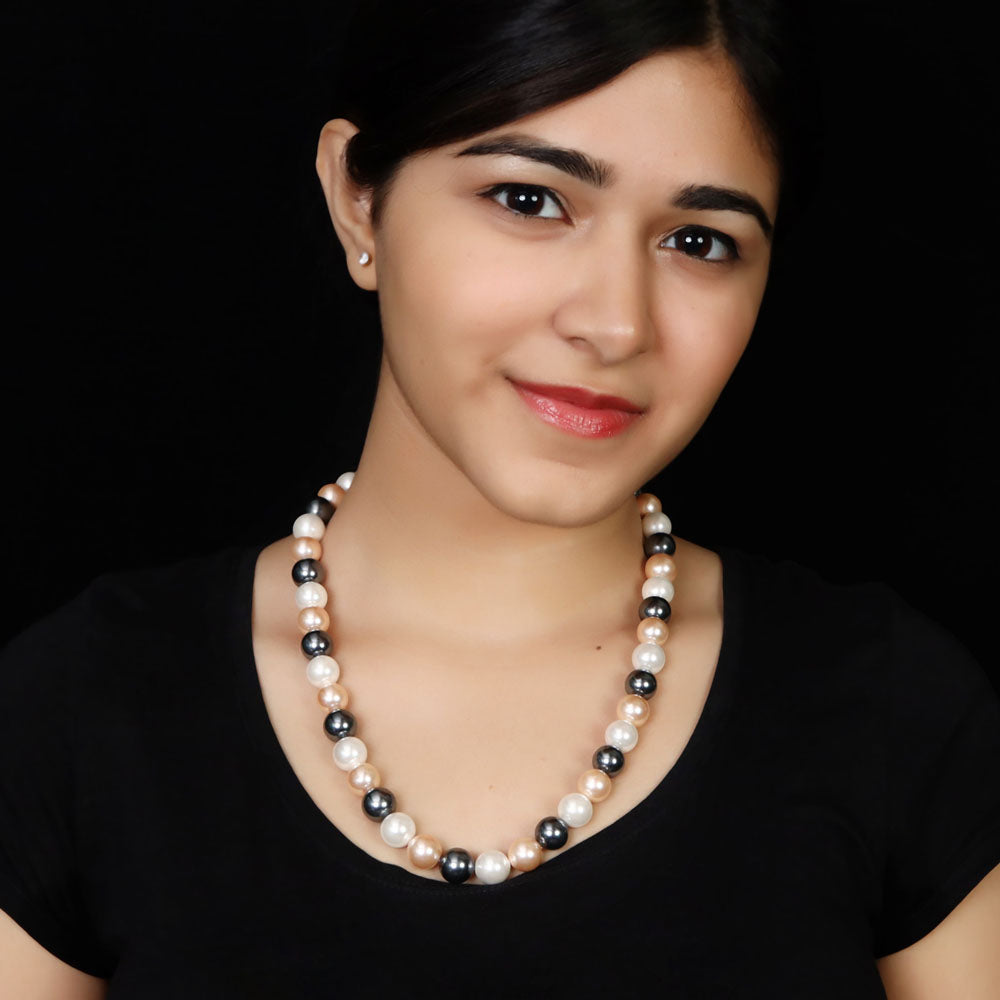 Multicolor Pearl Necklace