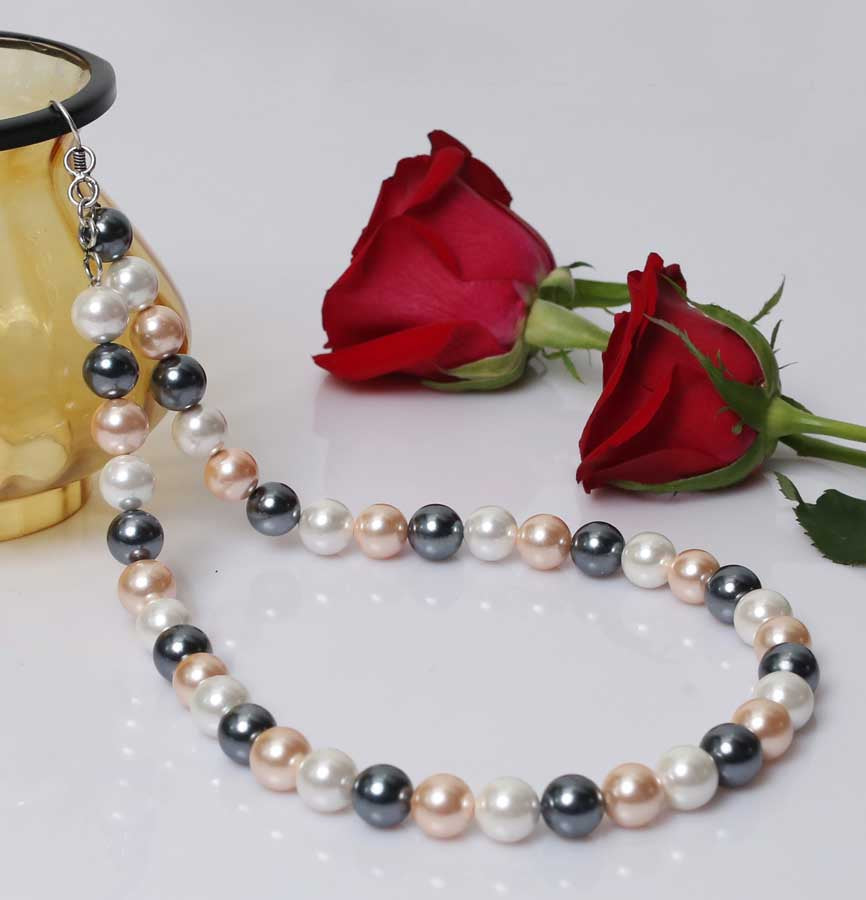 Multicolor Pearl Necklace