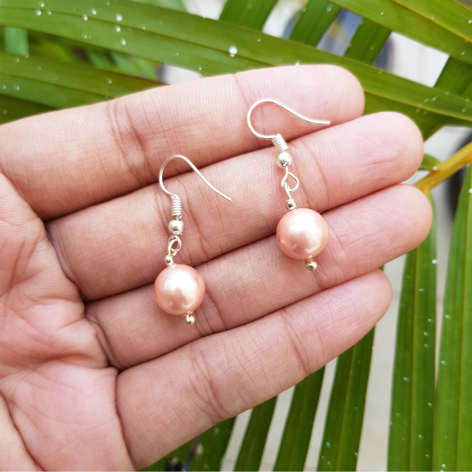 Cream Pearl Earring