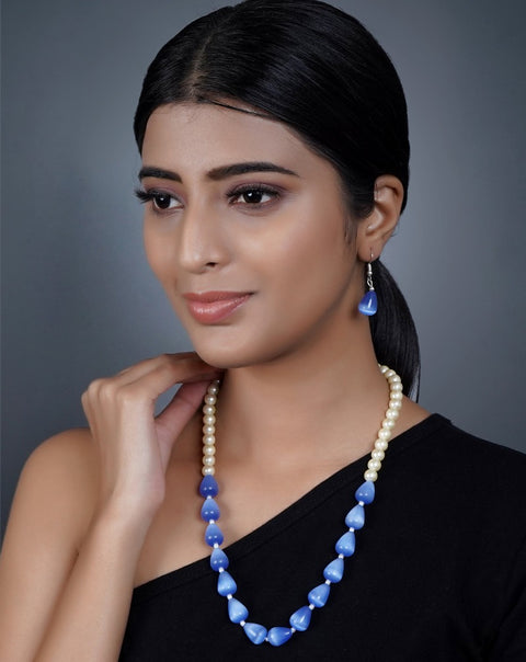 Imeora Exclusive Shell Pearl And Light Blue Monalisa Stone Combination Necklace Set