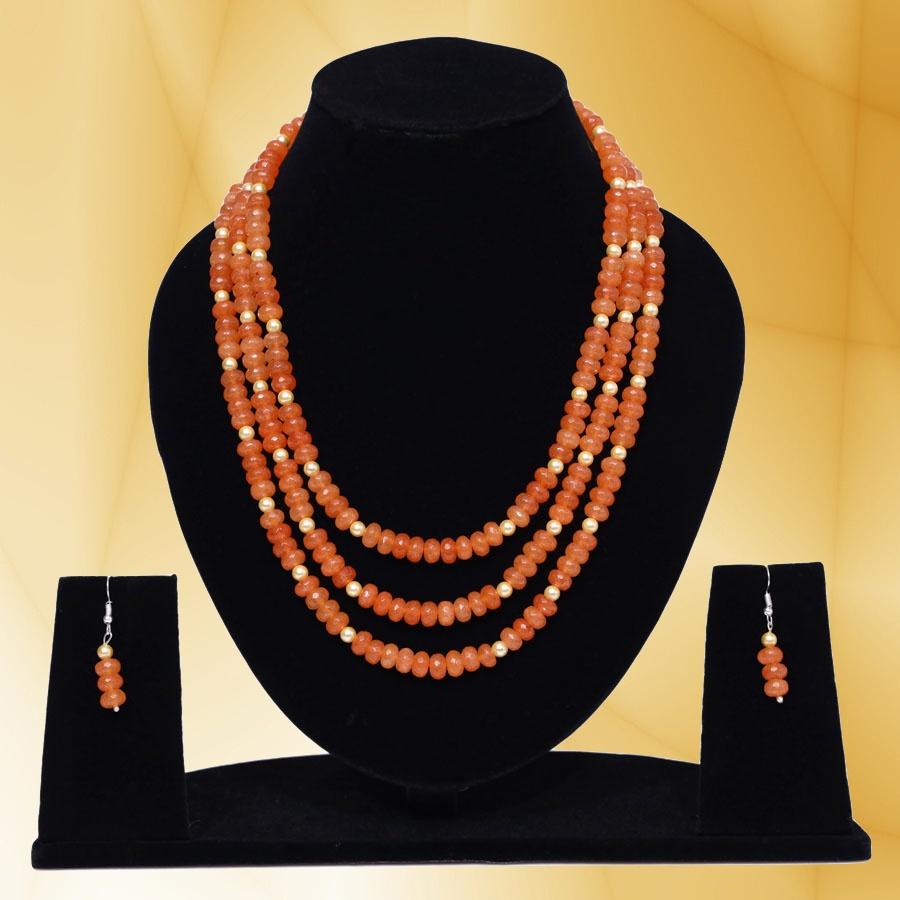 Imeora Tripple Line Quartz Necklace Set With 5mm Shell Beads