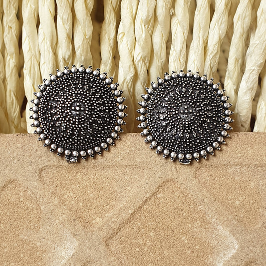 Imeora Antique Look Light Weight Small Studs