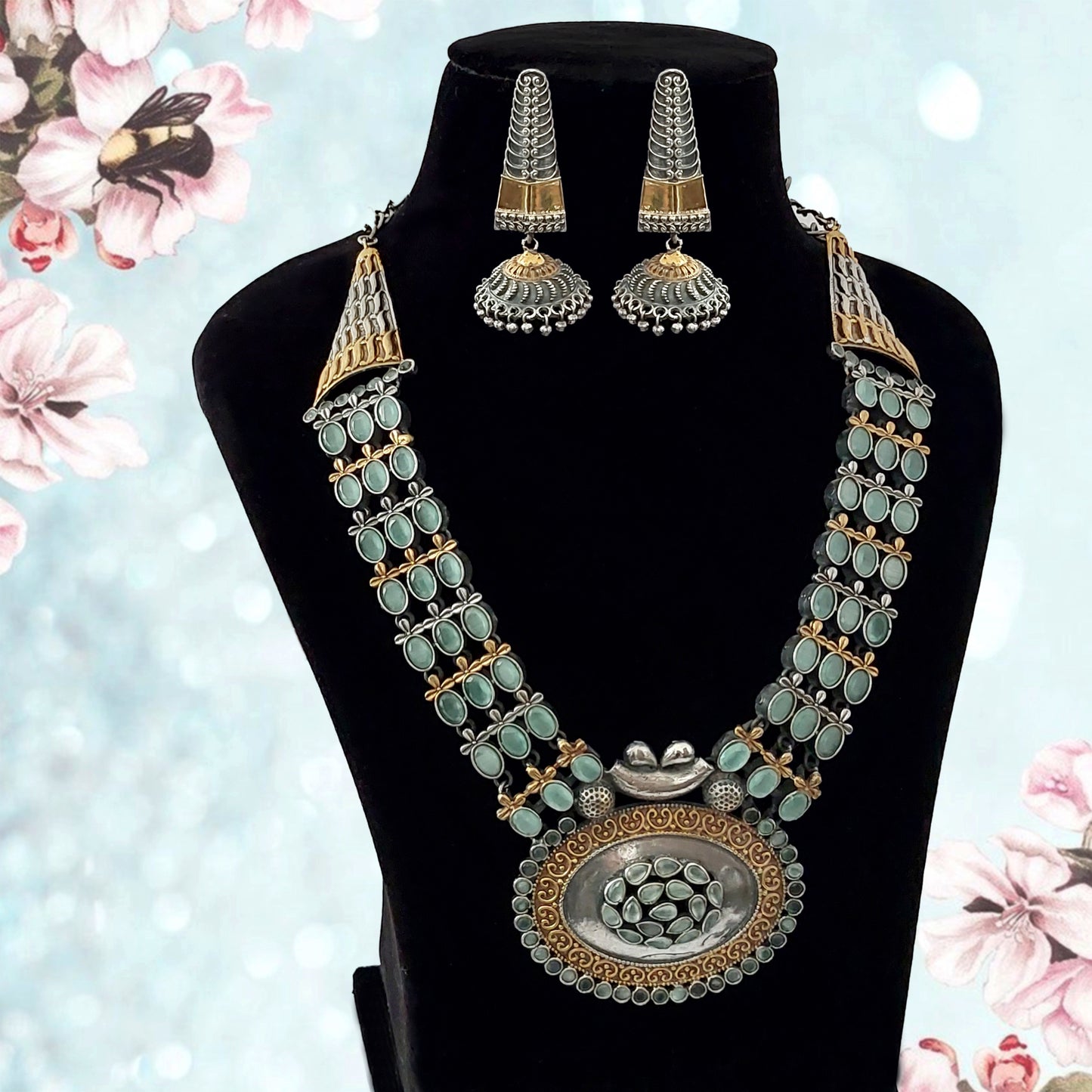 Rosalie Necklace Set